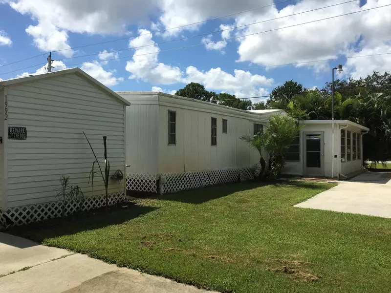 1992 SW Saint George ST, Stuart, FL 34997