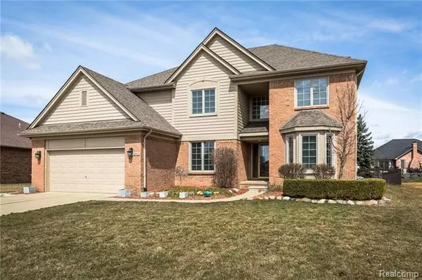 48846 PARK PLACE DR, Macomb Twp, MI 48044