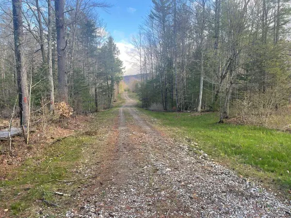 75 Perch Pond RD #Lot 2, Holderness, NH 03245