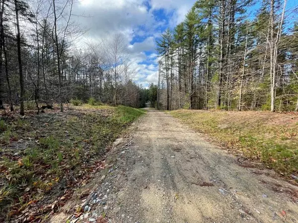 Holderness, NH 03245,75 Perch Pond RD #Lot 2