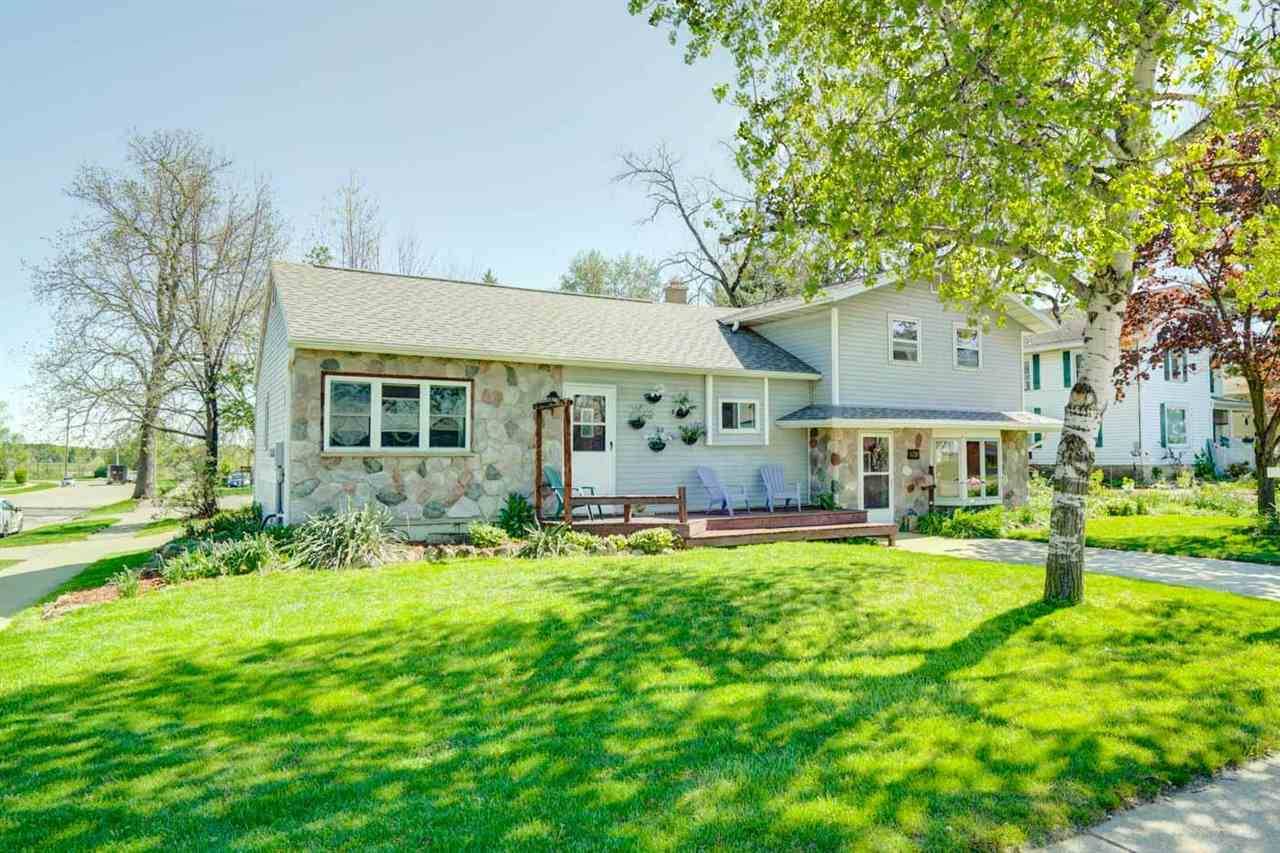 839 Janesville St, Oregon, WI 53575