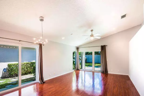 Palm Beach Gardens, FL 33418,16 Admirals CT