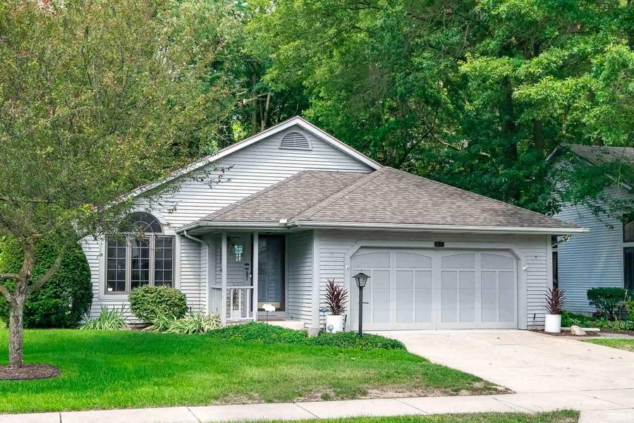 1957 Creekwood Drive, South Bend, IN 46635-2055