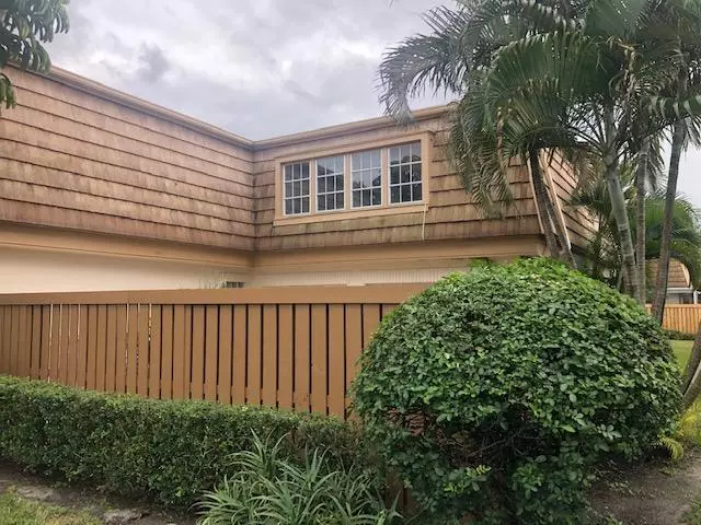 11697 Ficus ST C, Palm Beach Gardens, FL 33410