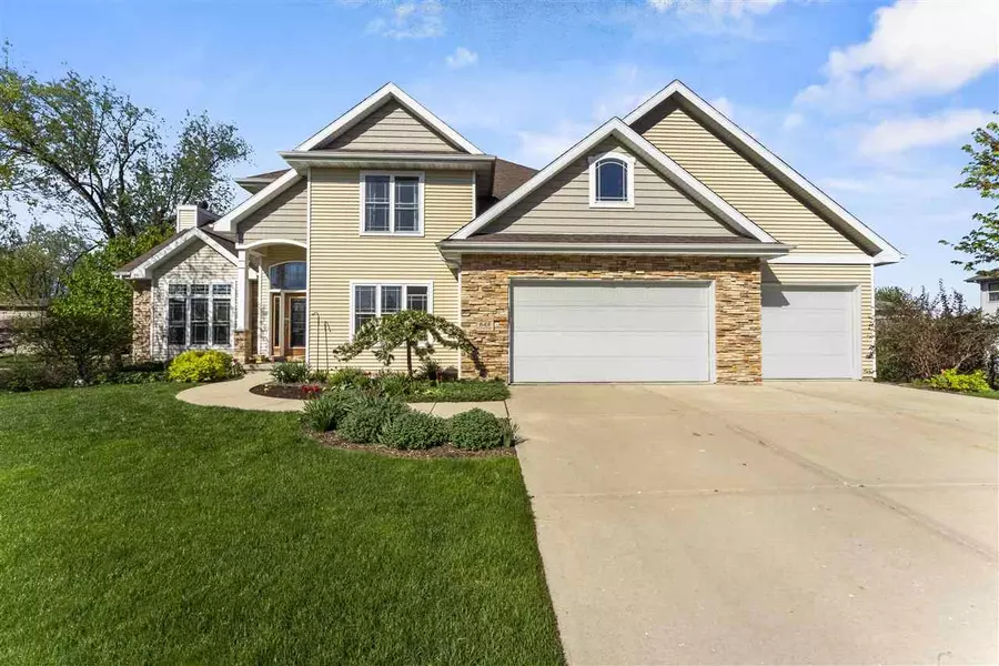 648 Fairview Terr, Verona, WI 53593