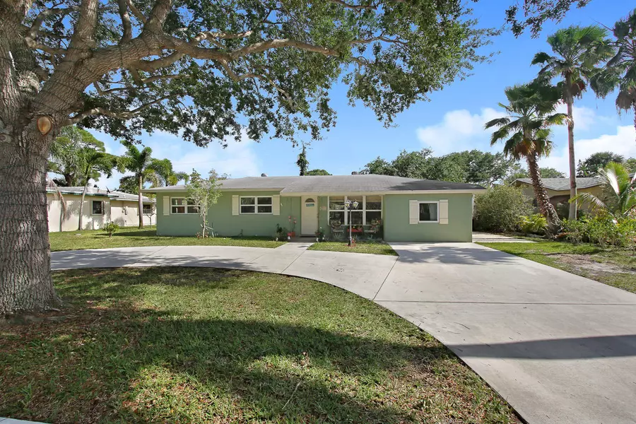 406 Tequesta DR, Tequesta, FL 33469