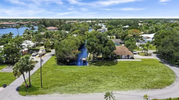 Tequesta, FL 33469,00 Cove Point TER