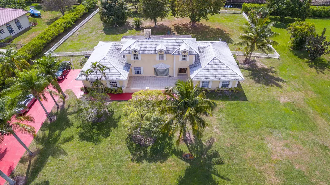 8506 Sawpine RD, Delray Beach, FL 33446