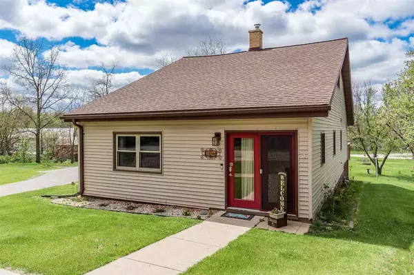 La Valle, WI 53941,304 Harrison St