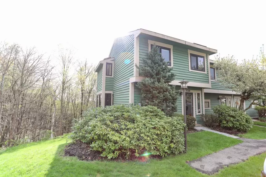 539 Kooser Circle, Hidden Valley, PA 15502