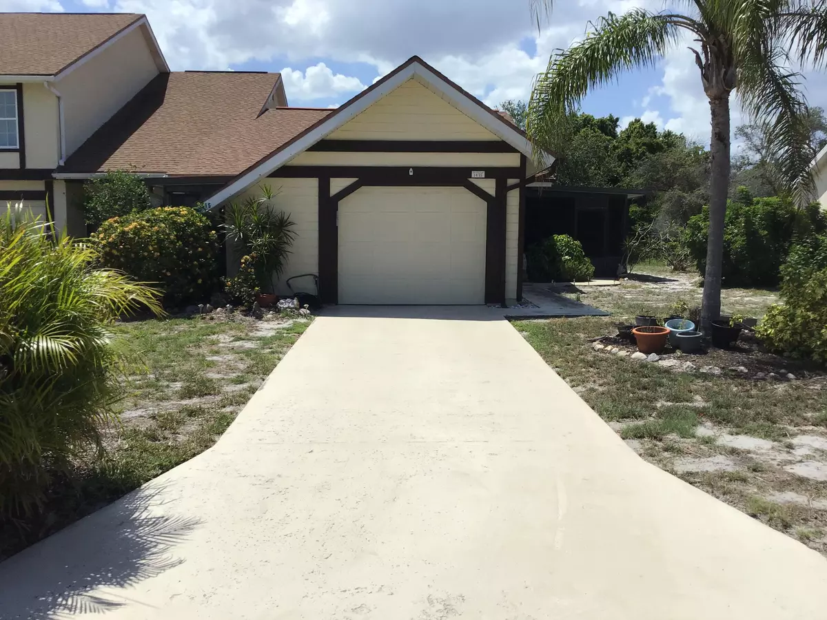 Port Saint Lucie, FL 34952,1415 SE Larkwood CIR