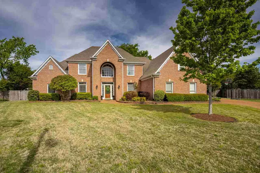 1160 SUNRIVER CV, Collierville, TN 38017