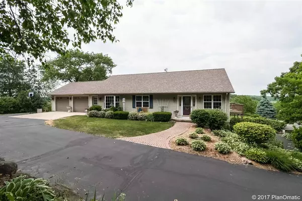 Deerfield, WI 53531,727 County Road BB