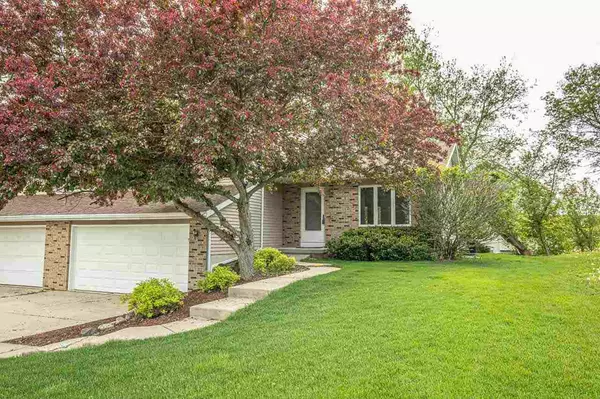 Sun Prairie, WI 53590,808 Huntington Dr