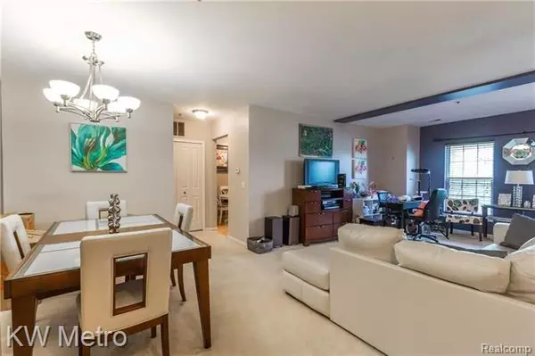 Southfield, MI 48075,20084 RODEO CRT