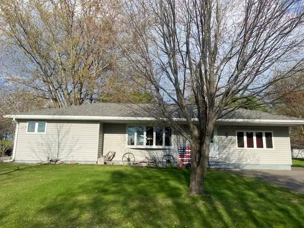 Colby, WI 54421,106 3RD STREET NORTH