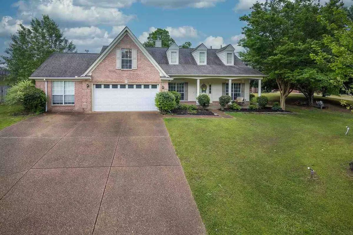 Oakland, TN 38060,25 CAMERON DR