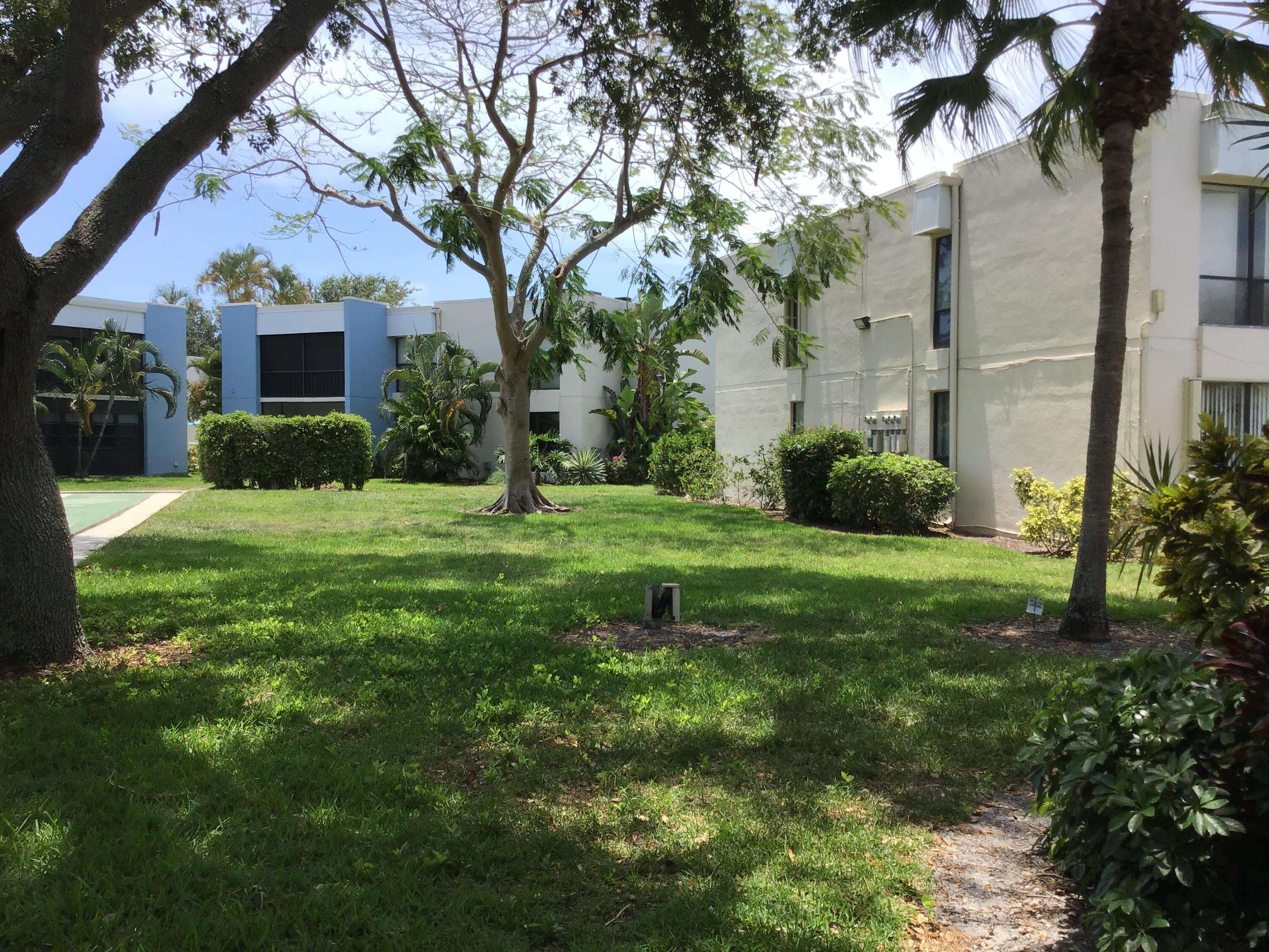 Delray Beach, FL 33444,2361 Jaeger DR 7 B