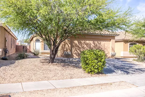 13170 E Alley Spring Drive, Vail, AZ 85641