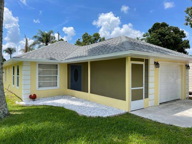 Vero Beach, FL 32968,2825 1st PL