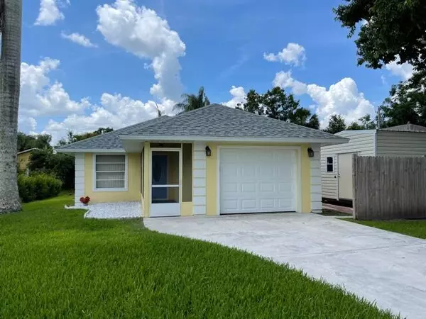 2825 1st PL, Vero Beach, FL 32968