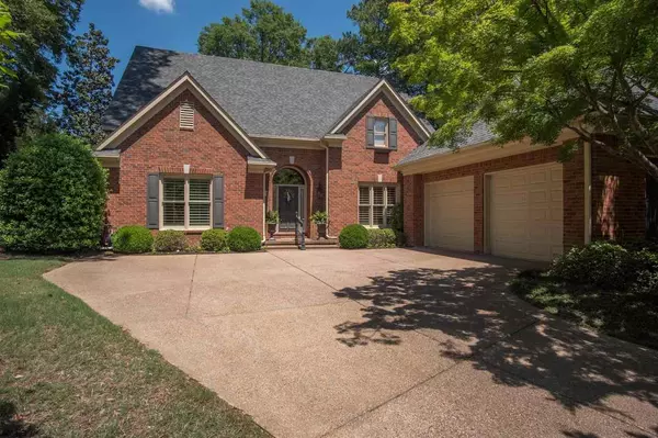 Germantown, TN 38138,7114 MANOR WOODS CT