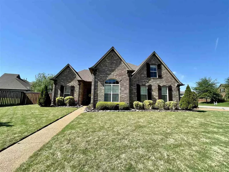 186 AMBER WAVES LN, Collierville, TN 38017