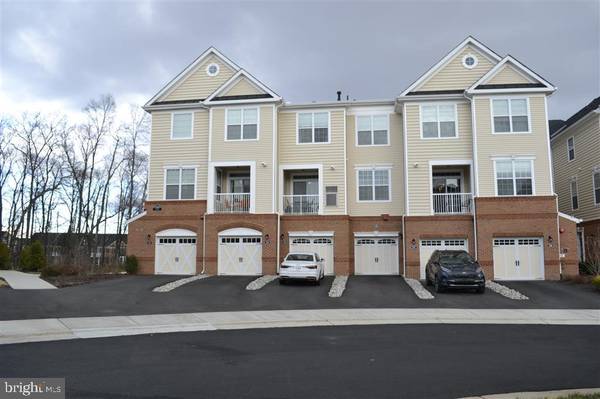 23215 MILLTOWN KNOLL SQ #102, Ashburn, VA 20148