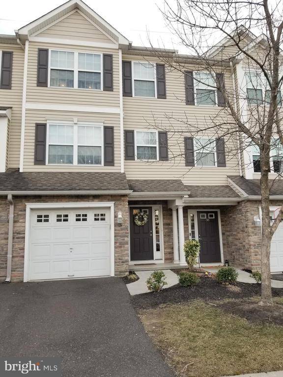 36 LUMBER LN, Mount Ephraim, NJ 08059