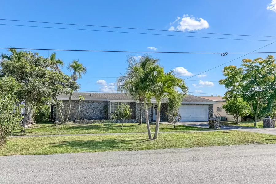 11410 NW 29th MNR, Sunrise, FL 33323