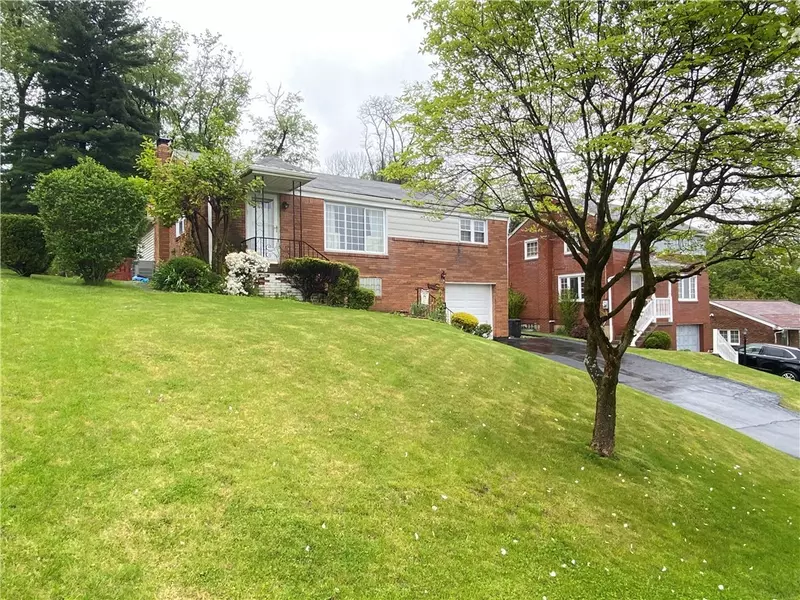 4505 Woodhill Drive, Homestead, PA 15120