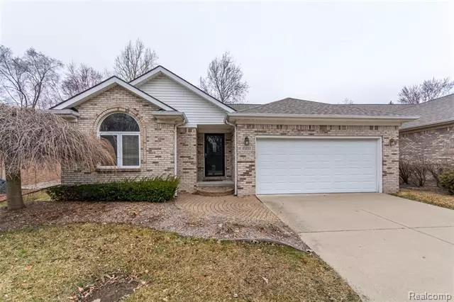 43232 TALL PINES CRT, Sterling Heights, MI 48314