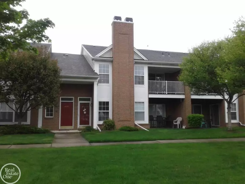 46227 Baldwin Dr., Macomb Twp, MI 48044