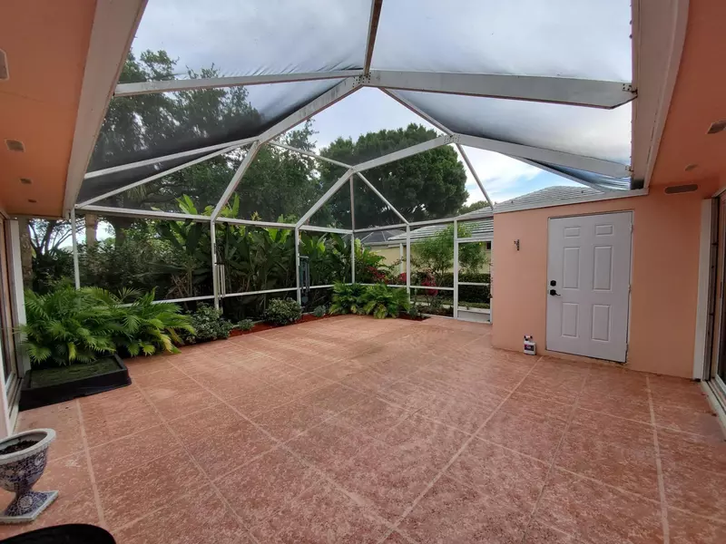 2802 Lakemont CT 2802, Palm Beach Gardens, FL 33403