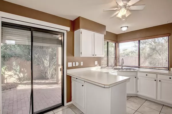 Oro Valley, AZ 85737,321 E Highcourte Lane