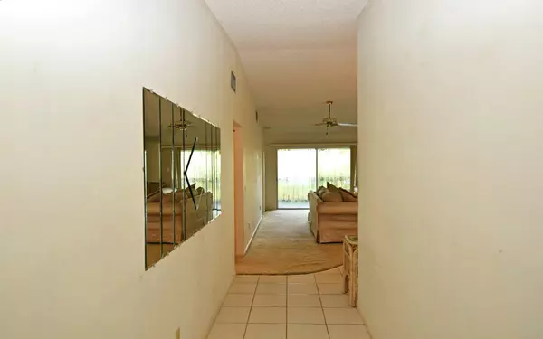 Hobe Sound, FL 33455,8291 SE Croft CIR 10