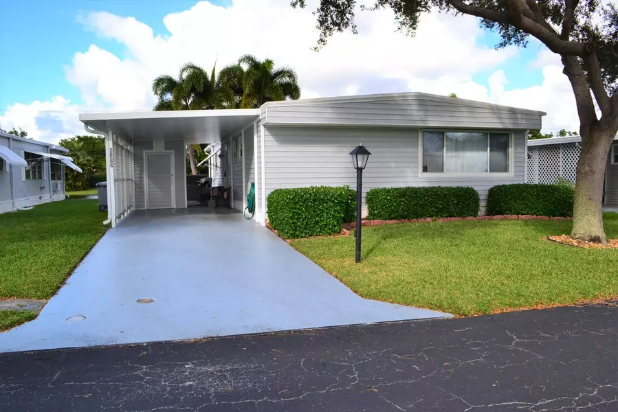 8399 Chisum TRL, Boca Raton, FL 33433