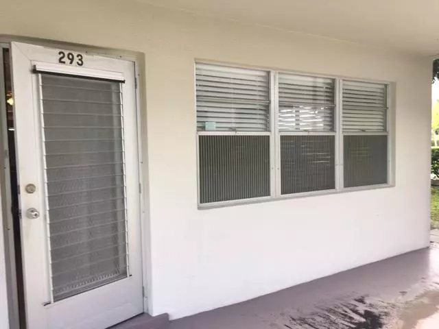 293 Chatham O, West Palm Beach, FL 33417