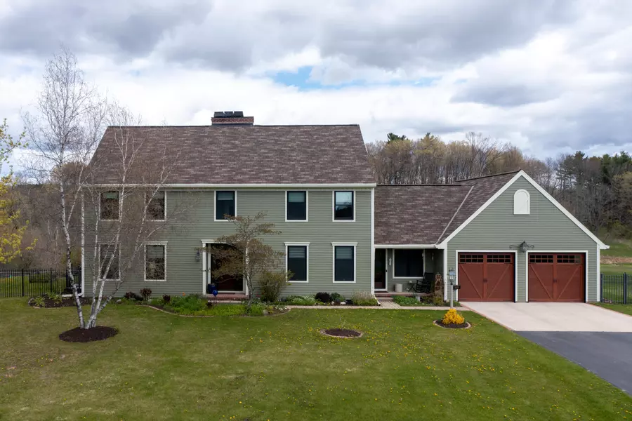 6300 Lakewood Ln, Newton, WI 54220