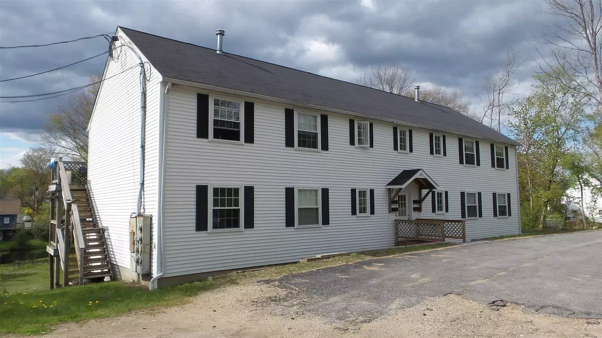 Pittsfield, NH 03263,18 Chestnut ST