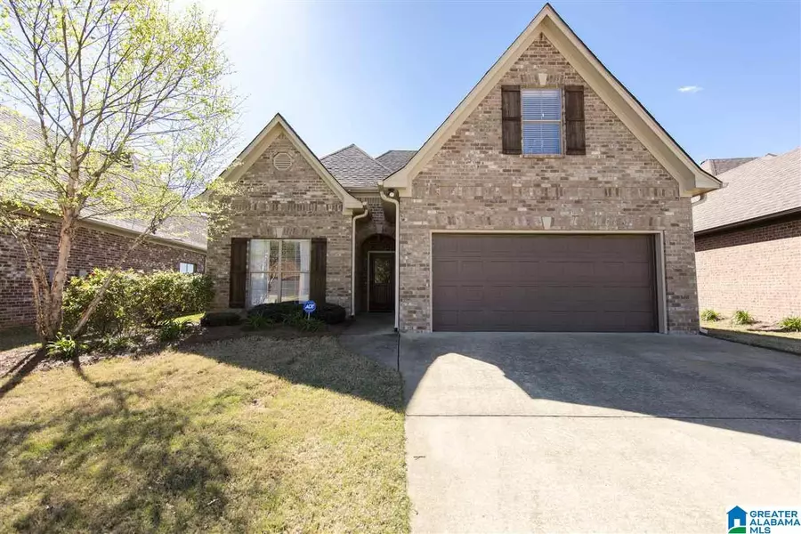 5913 LONGVIEW LN, Trussville, AL 35173