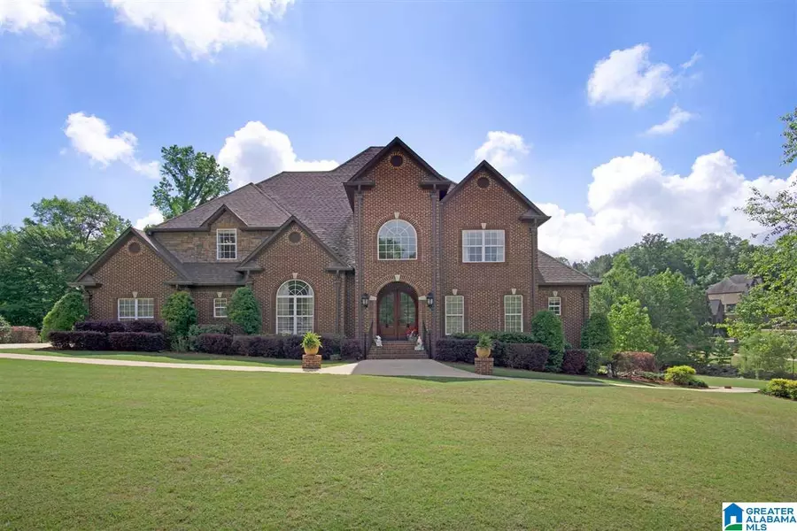 6515 RIVERBEND DR, Trussville, AL 35173