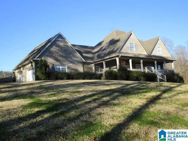 7366 CAVERN RD, Trussville, AL 35173