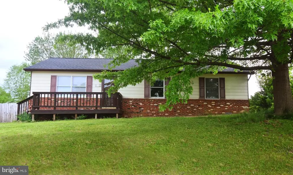 103 ROBIN AVE, Stephens City, VA 22655