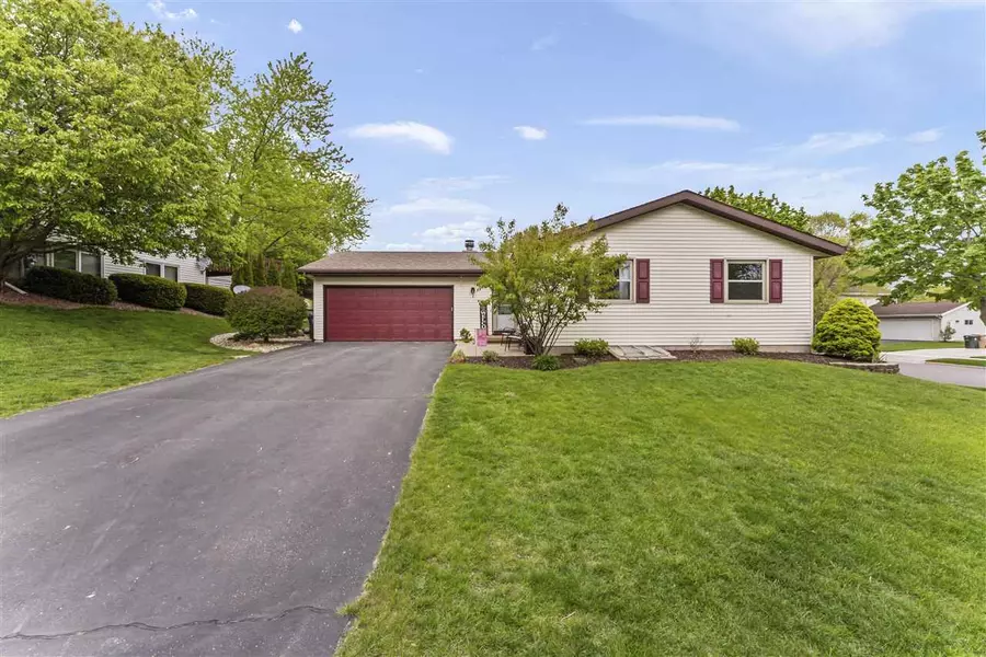 1 Scranton Ct, Madison, WI 53719