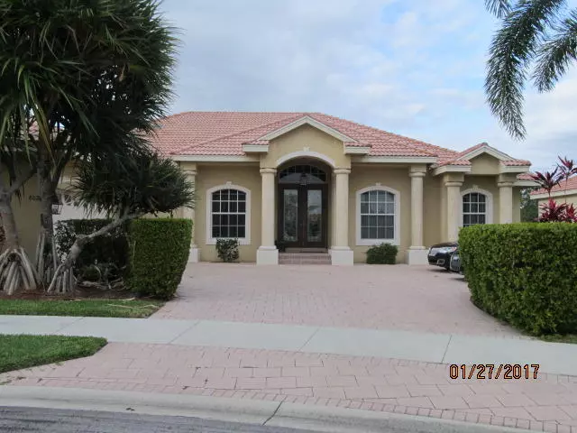 802 SW Marsh Harbor Bay, Port Saint Lucie, FL 34986