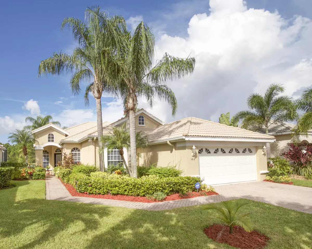 Port Saint Lucie, FL 34986,586 SW St. Johns Bay