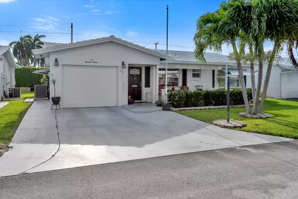 1312 SW 24th ST, Boynton Beach, FL 33426