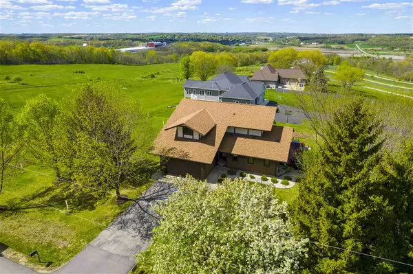 New Glarus, WI 53574,N7789 Valley View Rd