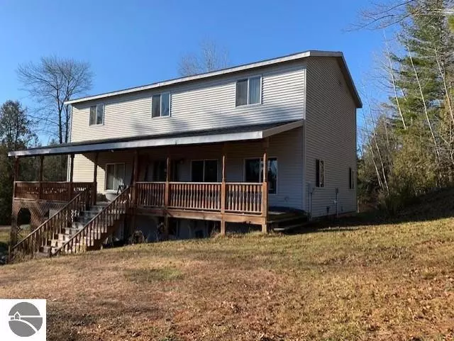 2245 N Fire Road, Twining, MI 48766